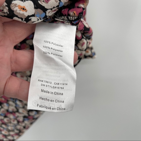 Daniel Rainn Maternity Floral Split Neck Tunic​ - Picture 5 of 11